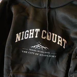 New ACOTAR hoodie. Size Medium.